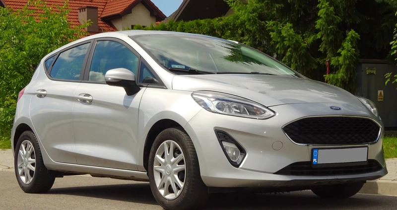 Ford Fiesta cena 35000 przebieg: 67572, rok produkcji 2018 z Łeba małe 46